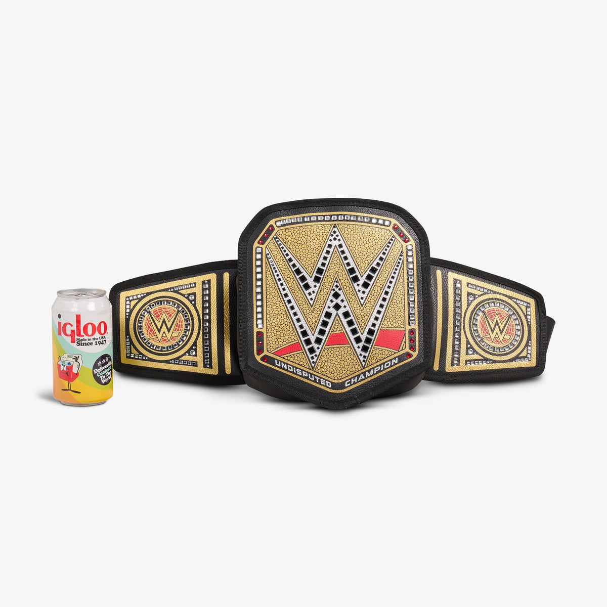 undisputed-wwe-championship-fanny-pack-u4 00027856-P.jpg