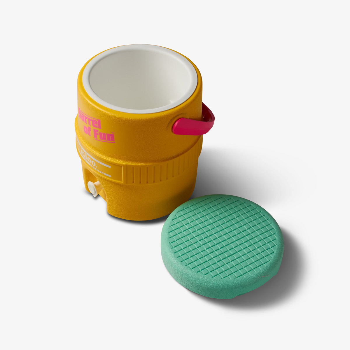 retro-barrel-of-fun-2-gallon-jug-f6 00031416_3.jpg