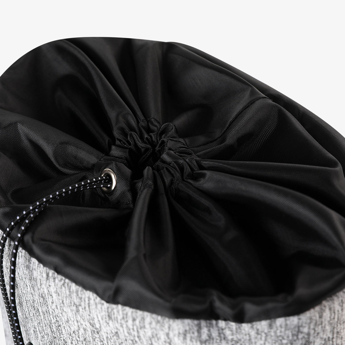 moxie-cinch-18-can-backpack-a4 00062117-C8.jpg