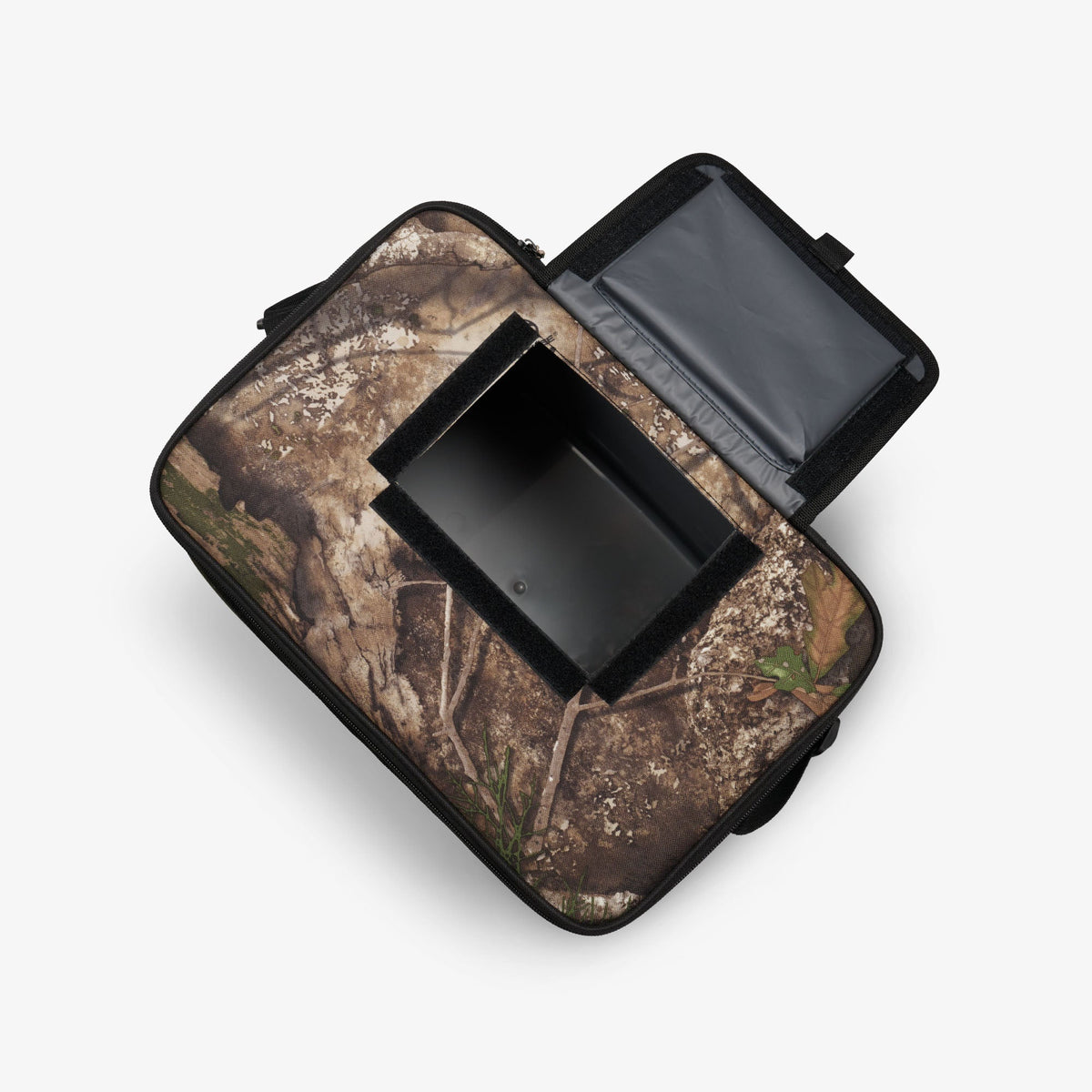 realtree-apx-hlc-28-can-bag-j5 00064354-O3-2025.jpg