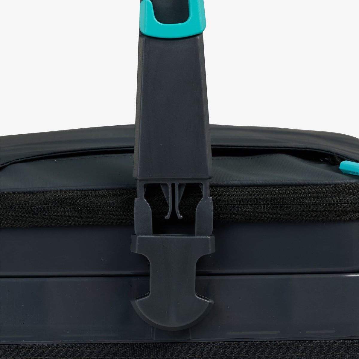 rival-18-can-hybrid-cooler-b3 00064361-HK1.jpg