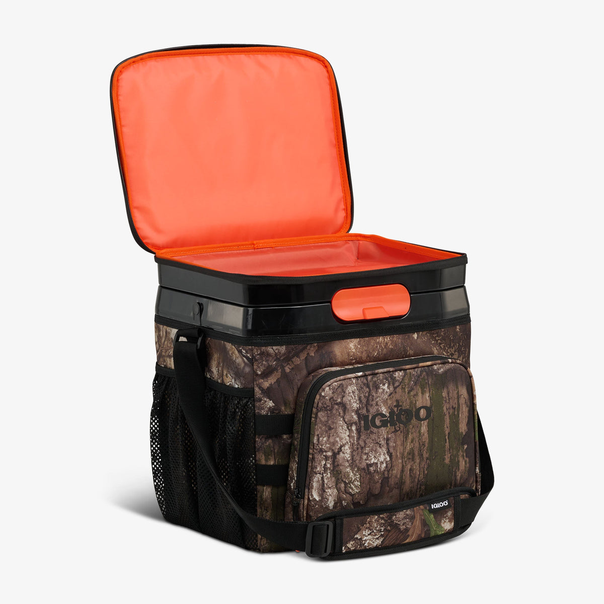realtree-apx-cool-fusion-26-can-cooler-bag-f3 00066779-O4.jpg